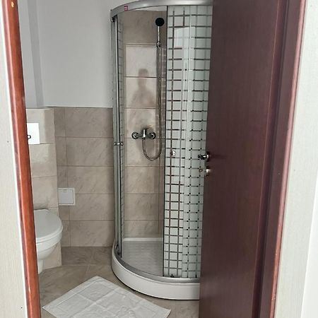 The Dot Hotell Mediaş Eksteriør bilde
