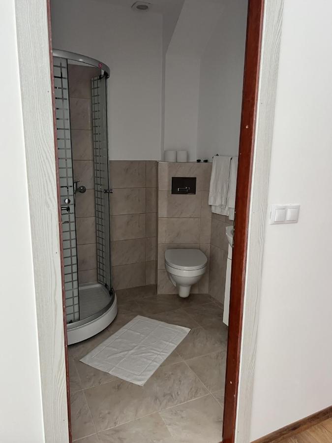 The Dot Hotell Mediaş Eksteriør bilde