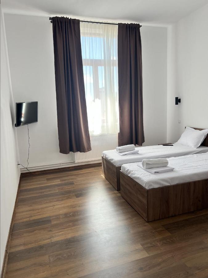 The Dot Hotell Mediaş Eksteriør bilde